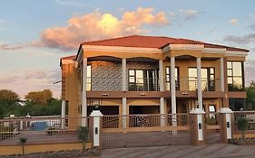 Top Stay Inn